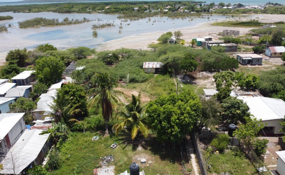Twenty-Third image of Narine Lane in Old Harbour Bay, St. Catherine, Jamaica - property is For Sale
