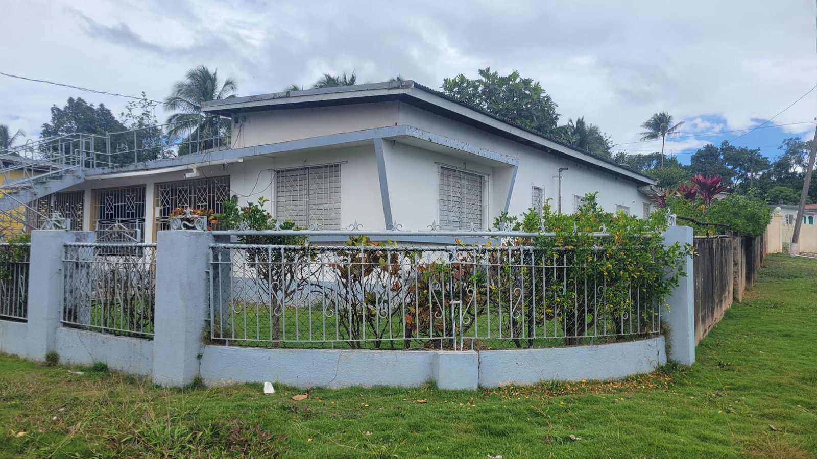 4-Bedroom-House-for-Sale-in-Rosemount-Housing-Scheme-Linstead Second image of 9 Rosemount Avenue in Linstead, St. Catherine, Jamaica - property is For Sale