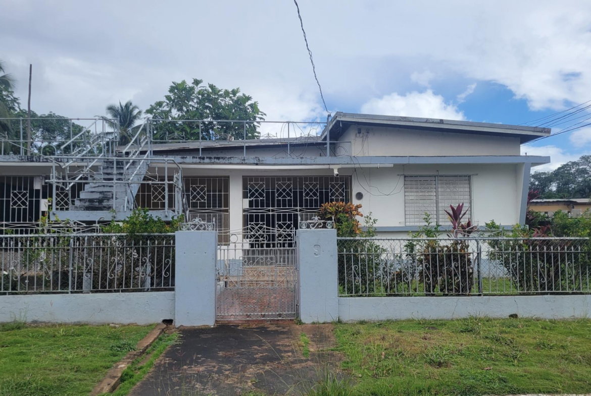 First image of 9 Rosemount Avenue in Linstead, St. Catherine, Jamaica - property is For Sale