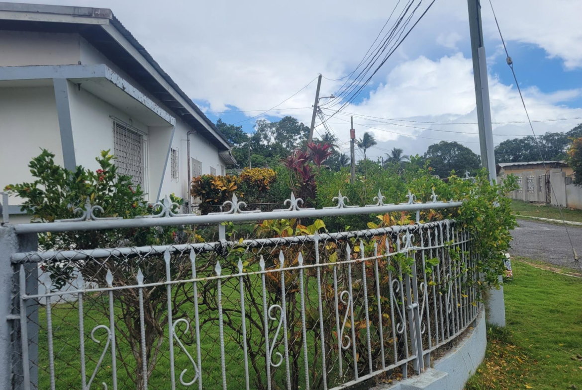 Third image of 9 Rosemount Avenue in Linstead, St. Catherine, Jamaica - property is For Sale