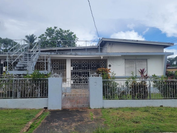 First image of 9 Rosemount Avenue in Linstead, St. Catherine, Jamaica - property is For Sale