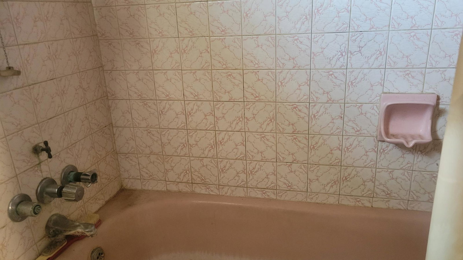 4-Bedroom-House-for-Sale-in-Rosemount-Housing-Scheme-Linstead Eighth image of 9 Rosemount Avenue in Linstead, St. Catherine, Jamaica - property is For Sale