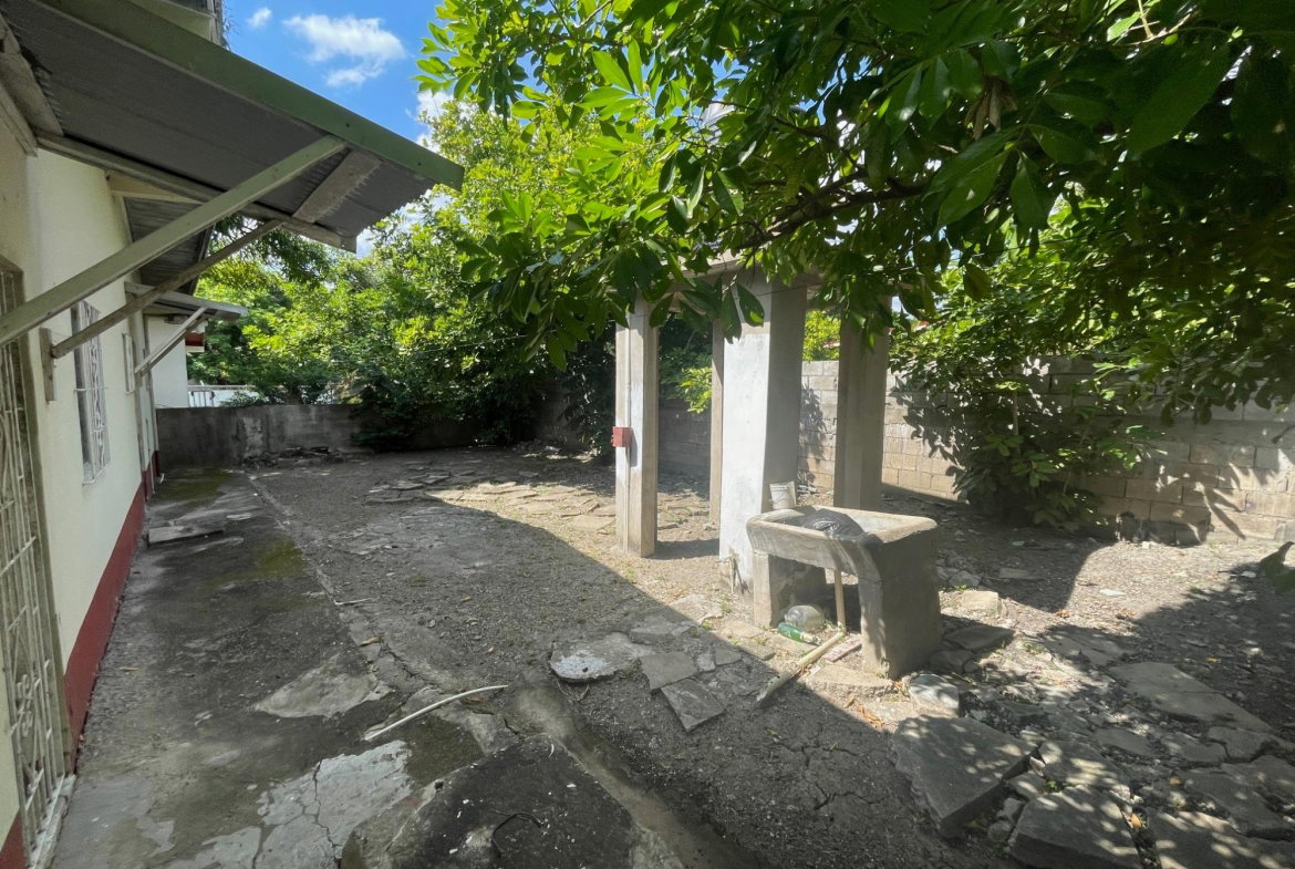Sixteenth image of 40 Westminister Avenue, Hori in Horizon Park, St. Catherine, Jamaica - property is For Sale