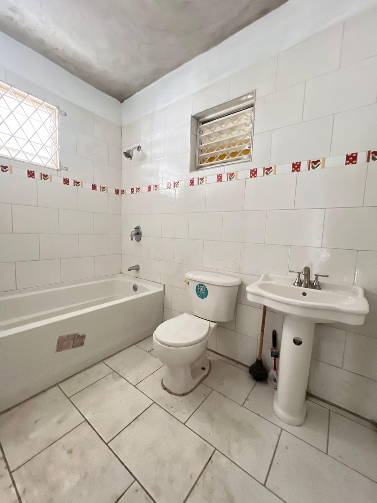 Seventh image of Sargasso in Kingston 17, St. Andrew, Jamaica - property is For Sale