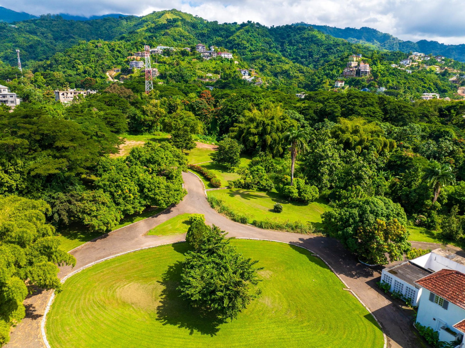 Fourth image of 12 Long Lane in Kingston 9, St. Andrew, Jamaica - property is For Sale