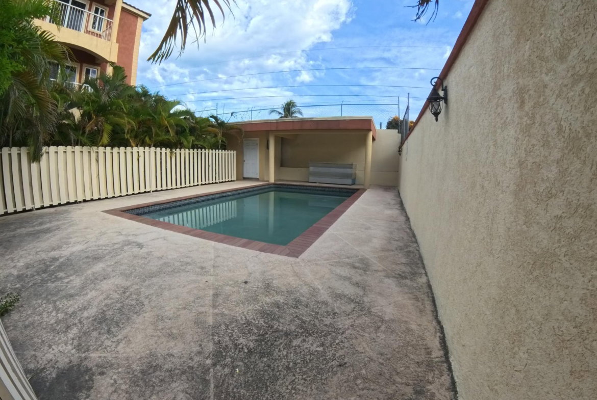 Twelfth image of 11-3 University Crescent in Kingston 6, St. Andrew, Jamaica - property is For Sale