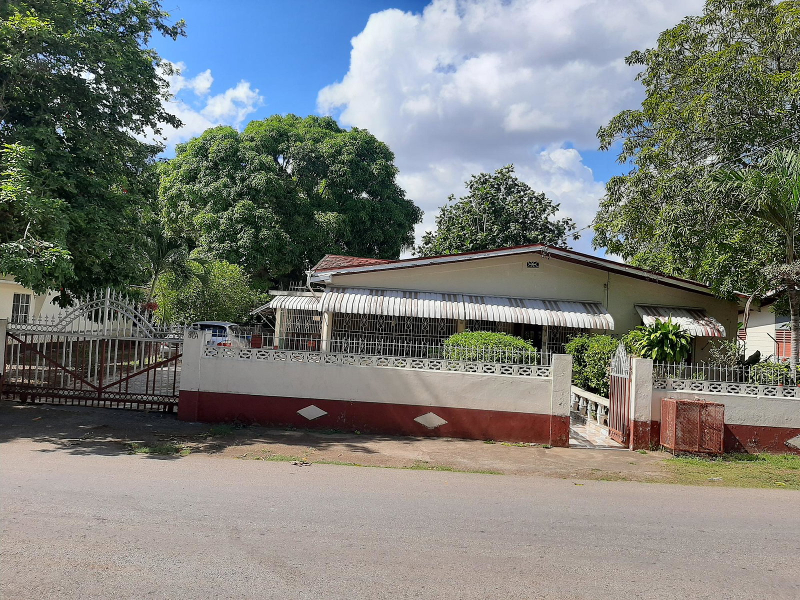 Second image of 82a Central Ave. Bushy Park m in May Pen, Clarendon, Jamaica - property is For Sale