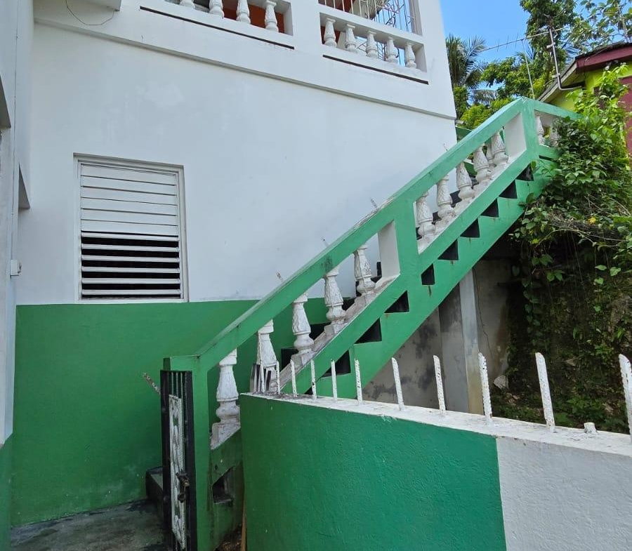Third image of 50 Sunrise Close, Pitfour in Pitfour Gardens, St. James, Jamaica - property is For Sale