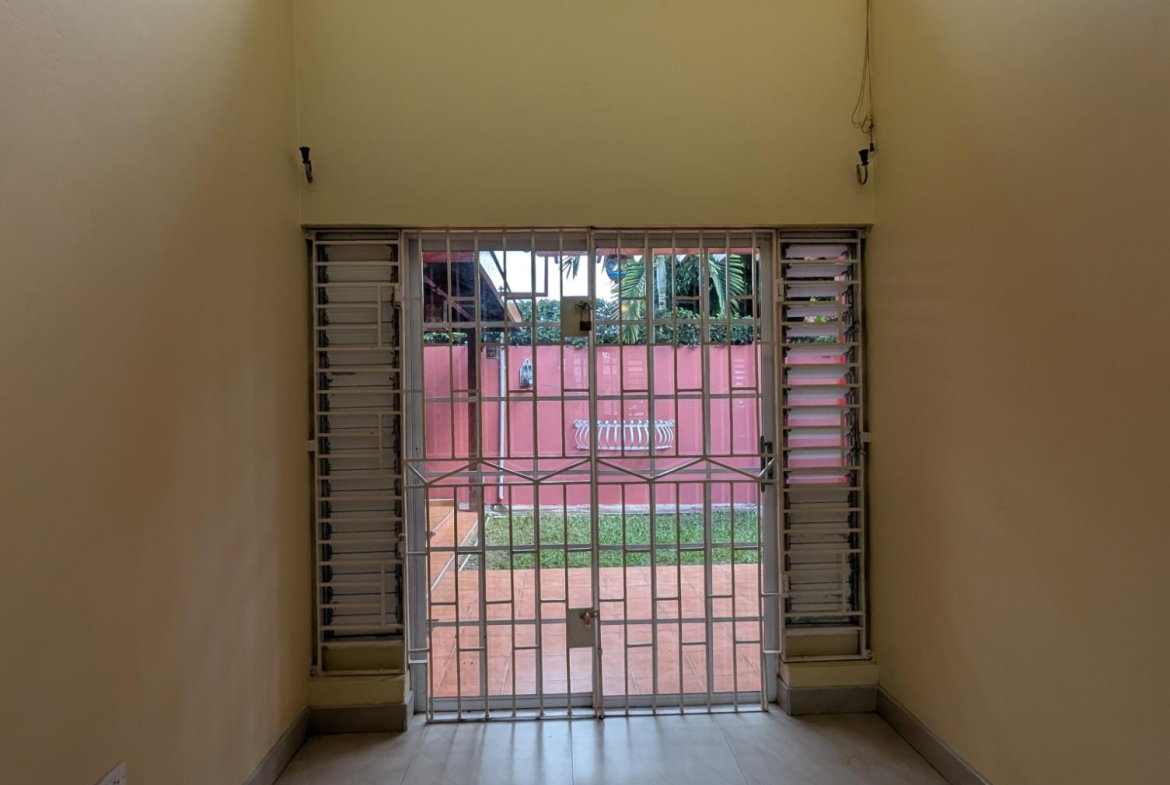 Eighth image of 14-8 Mignotte Place in Kingston 8, St. Andrew, Jamaica - property is For Rent