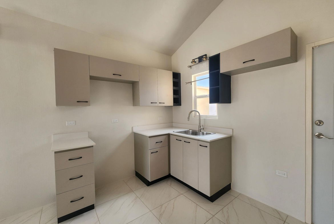 Eleventh image of 517 Phoenix Park 2, Phase 3 in Phoenix Park, St. Catherine, Jamaica - property is For Rent