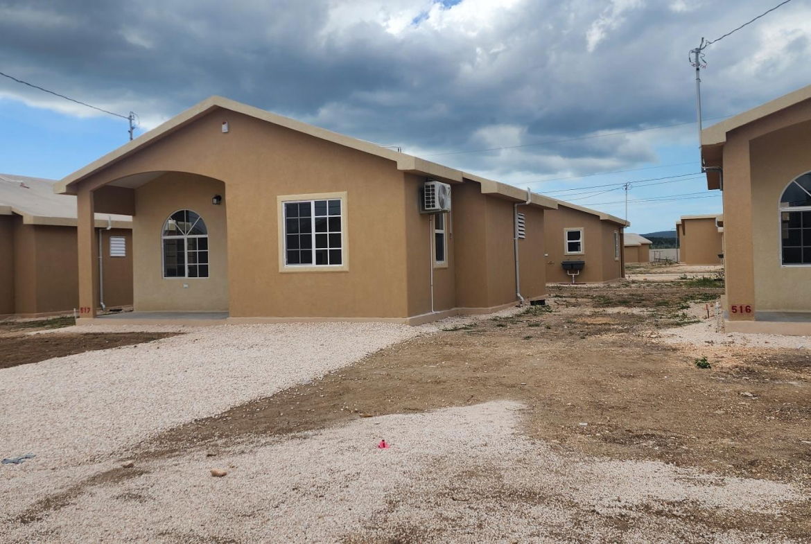 First image of 517 Phoenix Park 2, Phase 3 in Phoenix Park, St. Catherine, Jamaica - property is For Rent
