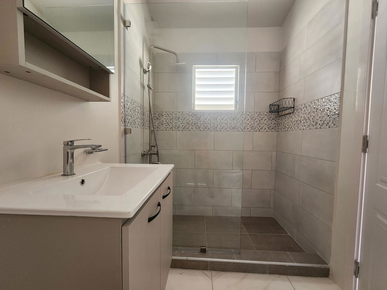 Nineteenth image of 517 Phoenix Park 2, Phase 3 in Phoenix Park, St. Catherine, Jamaica - property is For Rent