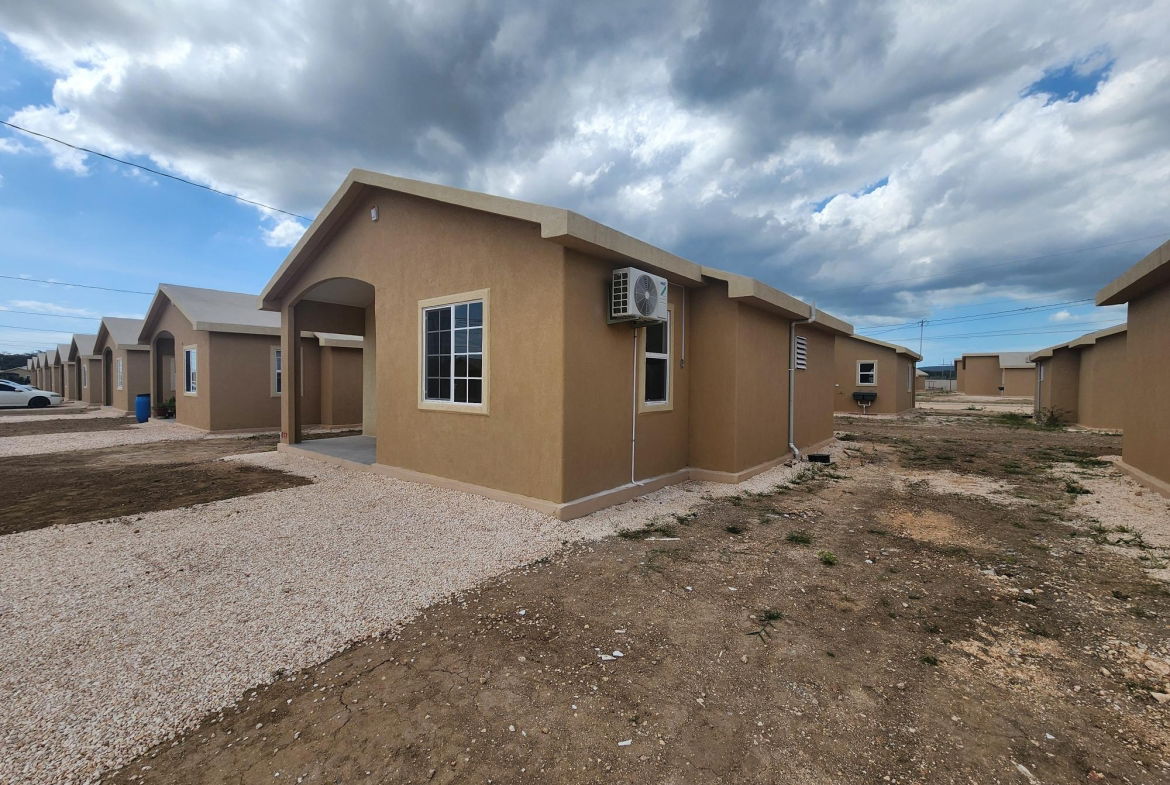 Twenty-Seventh image of 517 Phoenix Park 2, Phase 3 in Phoenix Park, St. Catherine, Jamaica - property is For Rent