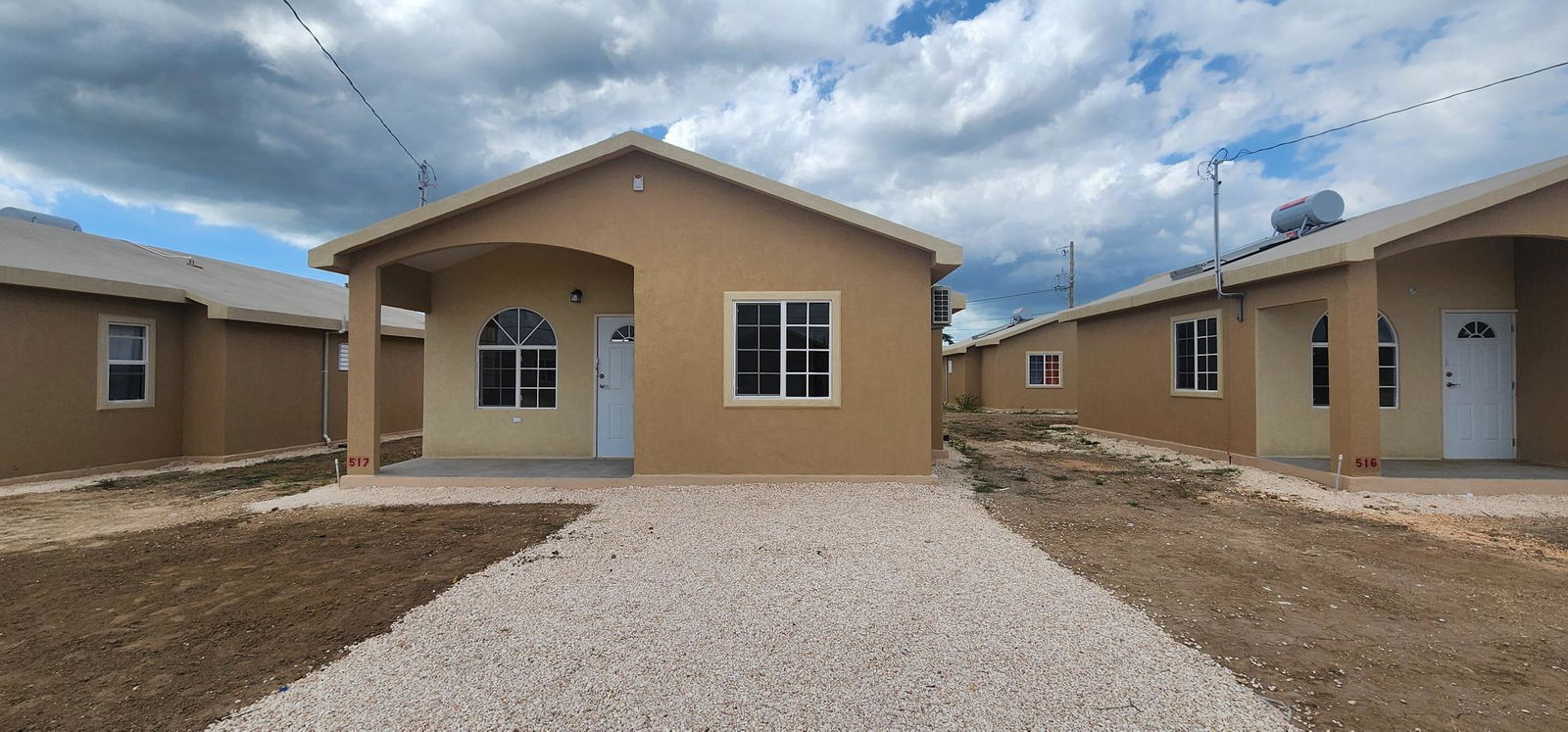 Fifth image of 517 Phoenix Park 2, Phase 3 in Phoenix Park, St. Catherine, Jamaica - property is For Rent
