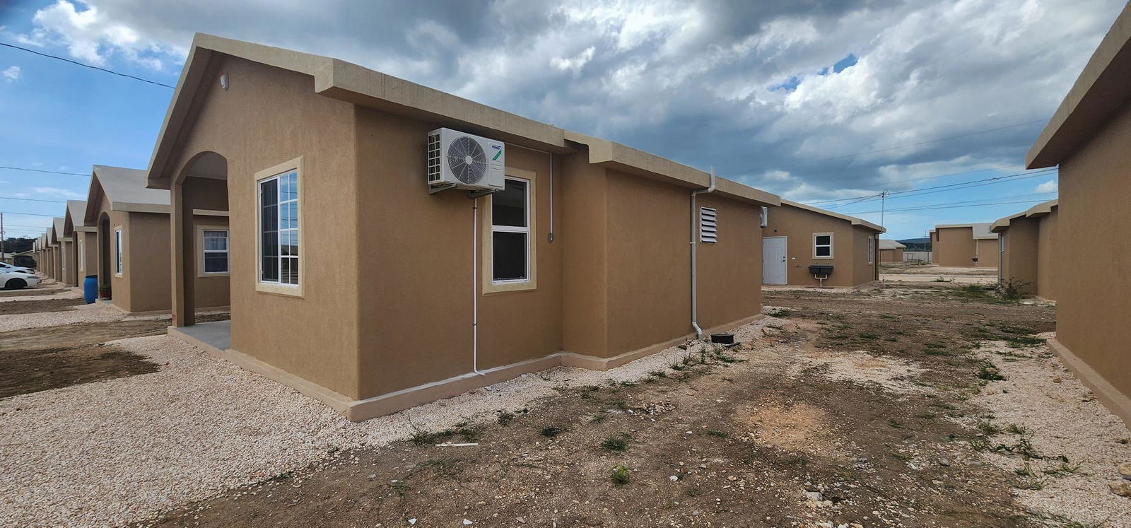 Sixth image of 517 Phoenix Park 2, Phase 3 in Phoenix Park, St. Catherine, Jamaica - property is For Rent