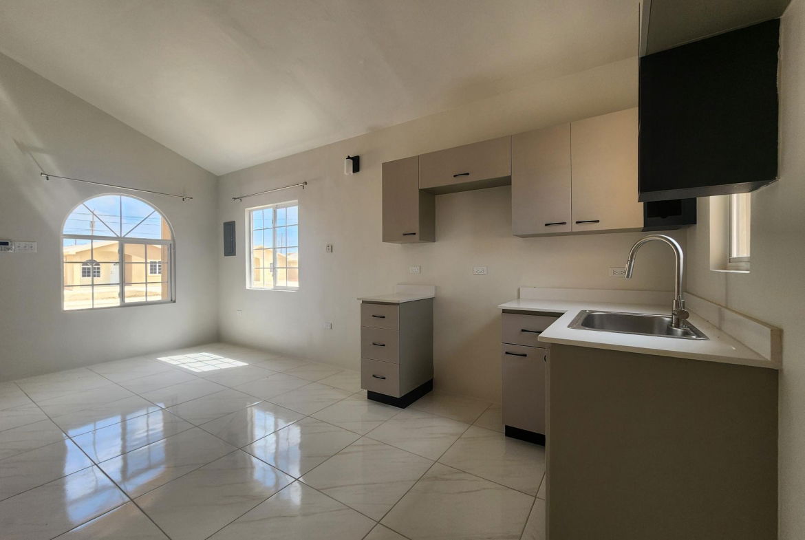 Tenth image of 517 Phoenix Park 2, Phase 3 in Phoenix Park, St. Catherine, Jamaica - property is For Rent