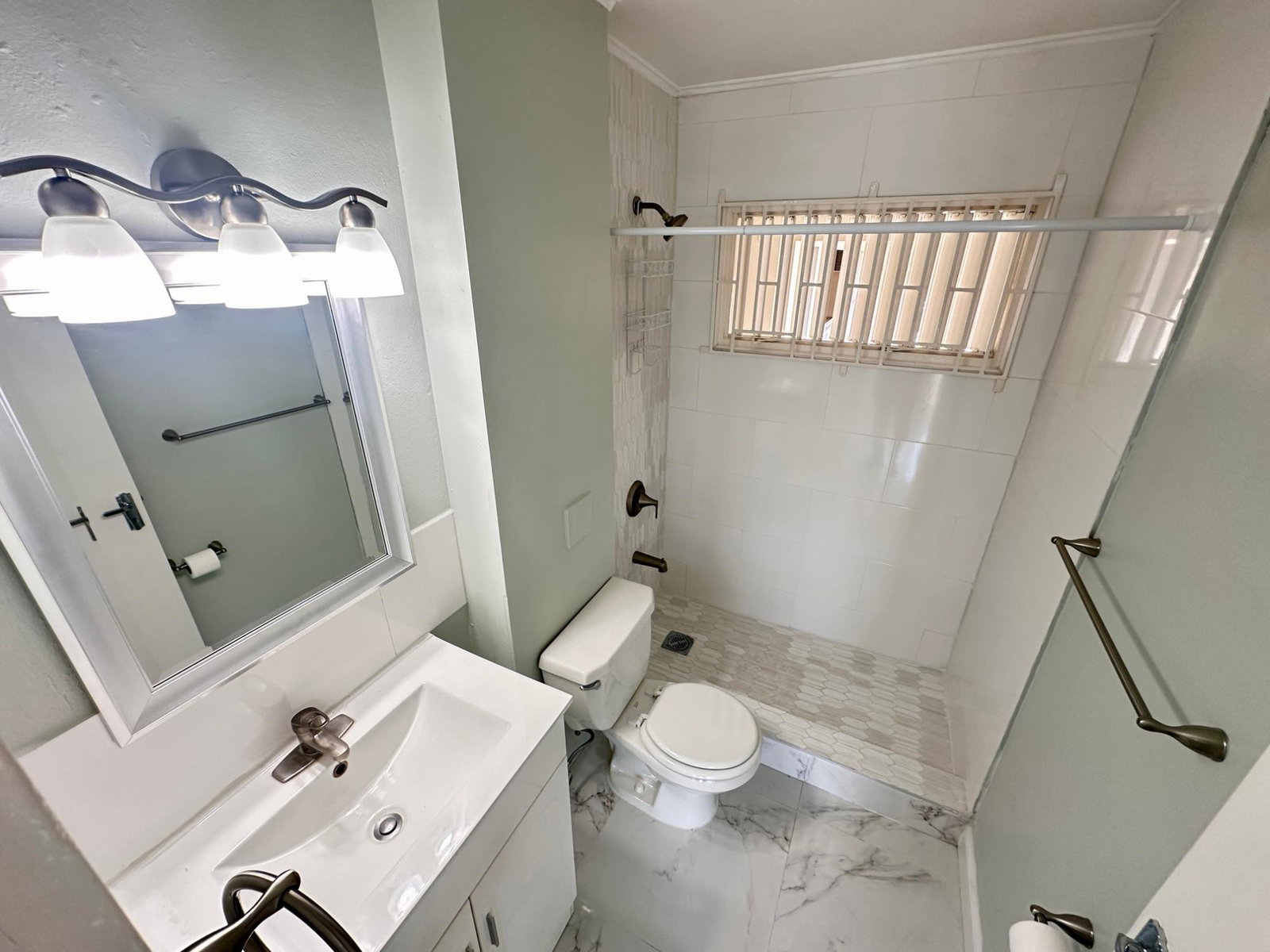 Twelfth image of 10a West Kings House Road in Kingston 10, St. Andrew, Jamaica - property is For Rent