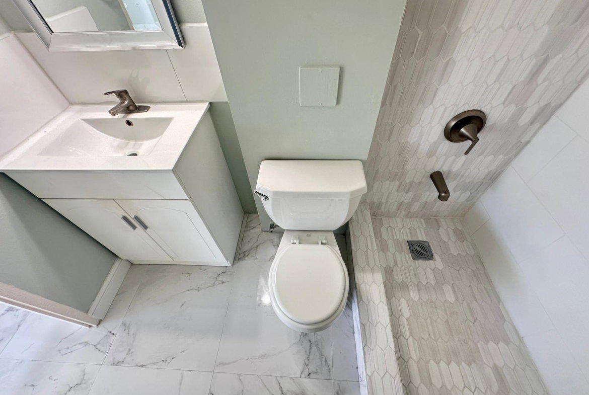 Fourteenth image of 10a West Kings House Road in Kingston 10, St. Andrew, Jamaica - property is For Rent