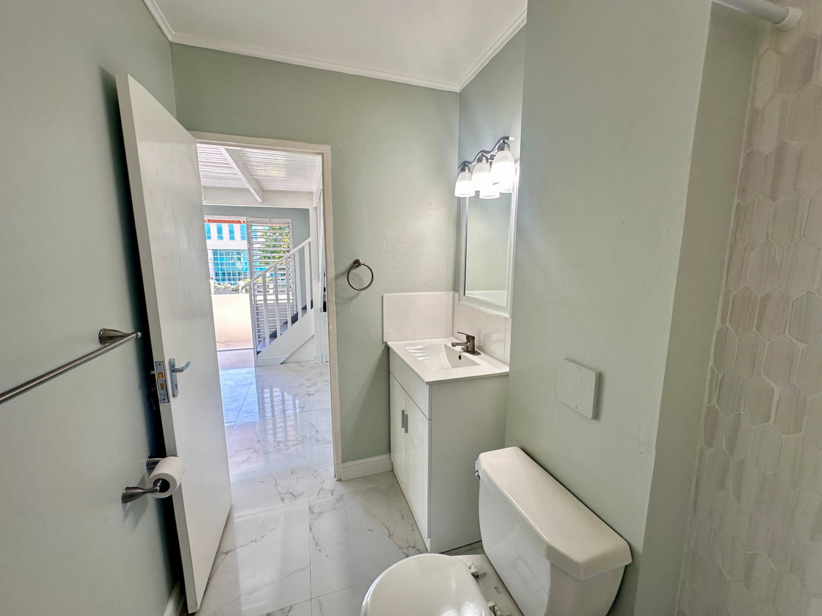 Sixteenth image of 10a West Kings House Road in Kingston 10, St. Andrew, Jamaica - property is For Rent