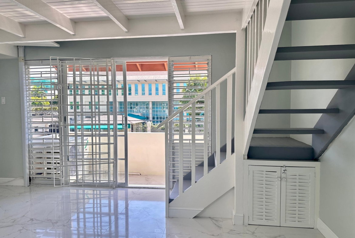 Eighteenth image of 10a West Kings House Road in Kingston 10, St. Andrew, Jamaica - property is For Rent