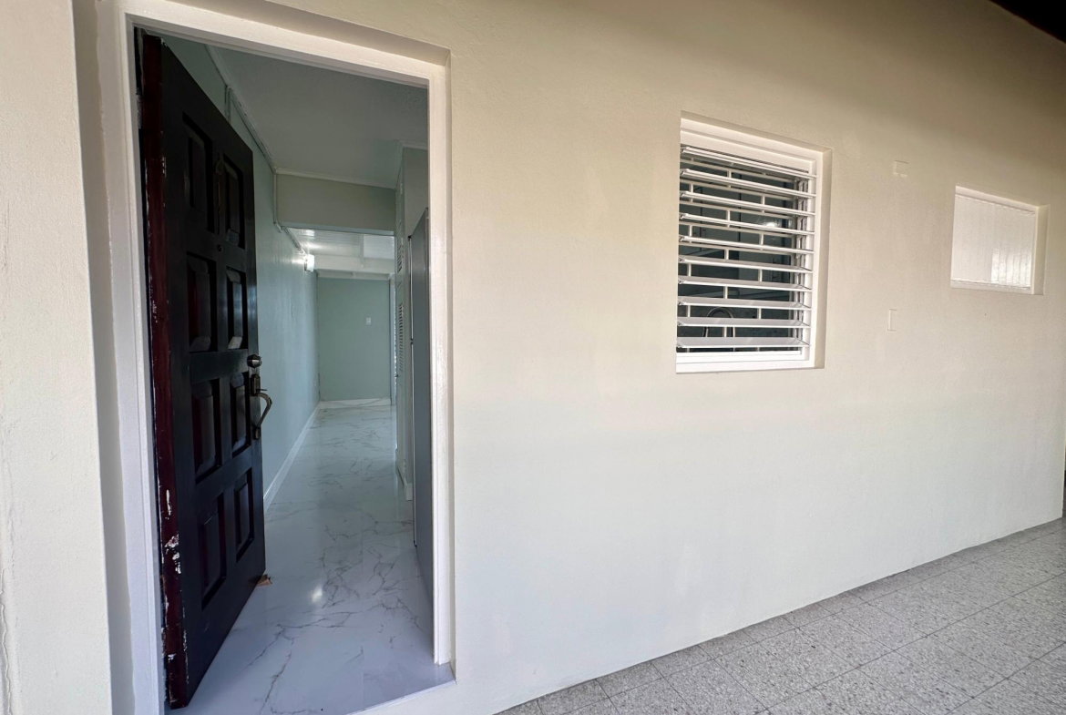 Twenty-Ninth image of 10a West Kings House Road in Kingston 10, St. Andrew, Jamaica - property is For Rent