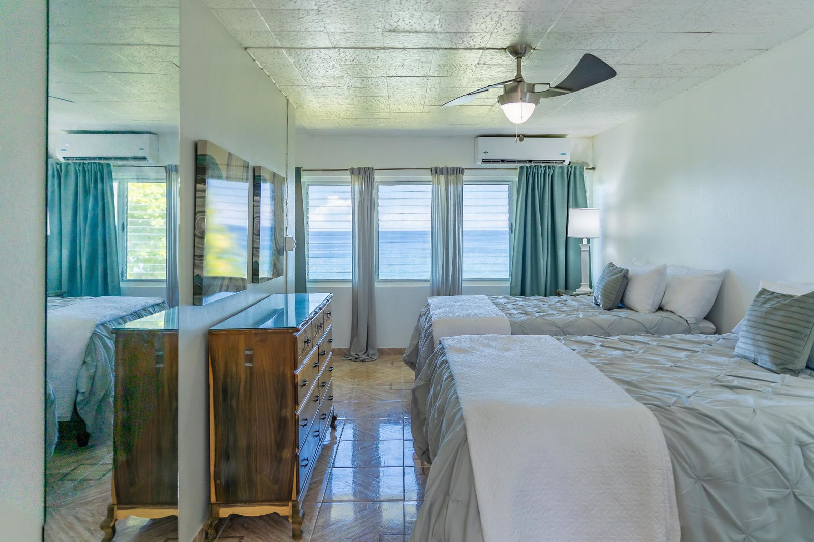 Twelfth image of 424- Main Street in Ocho Rios, St. Ann, Jamaica - property is For Rent