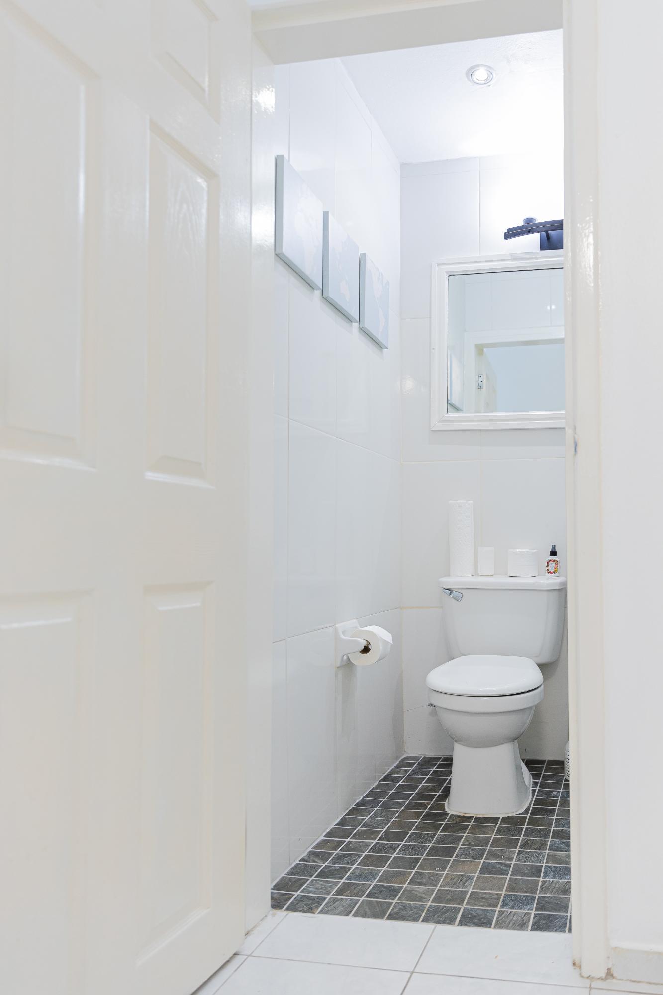 Sixteenth image of 424- Main Street in Ocho Rios, St. Ann, Jamaica - property is For Rent