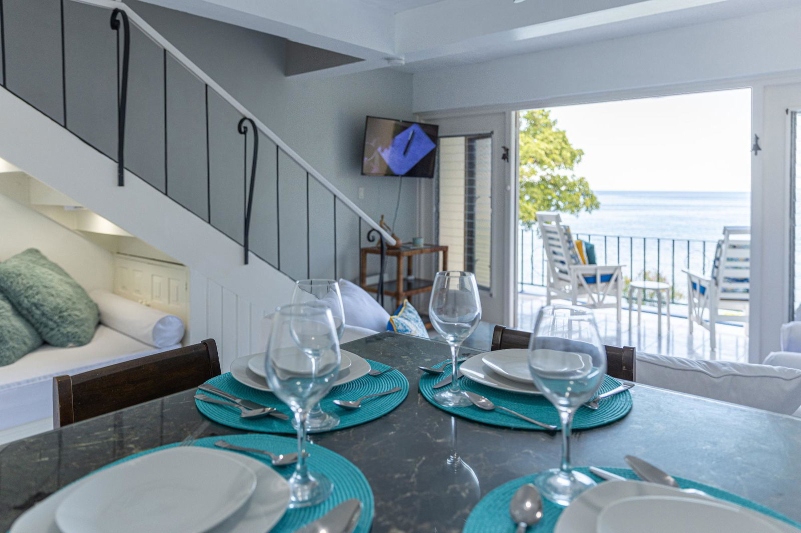 Fourth image of 424- Main Street in Ocho Rios, St. Ann, Jamaica - property is For Rent