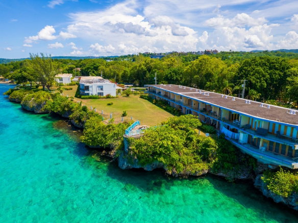 First image of 424- Main Street in Ocho Rios, St. Ann, Jamaica - property is For Rent