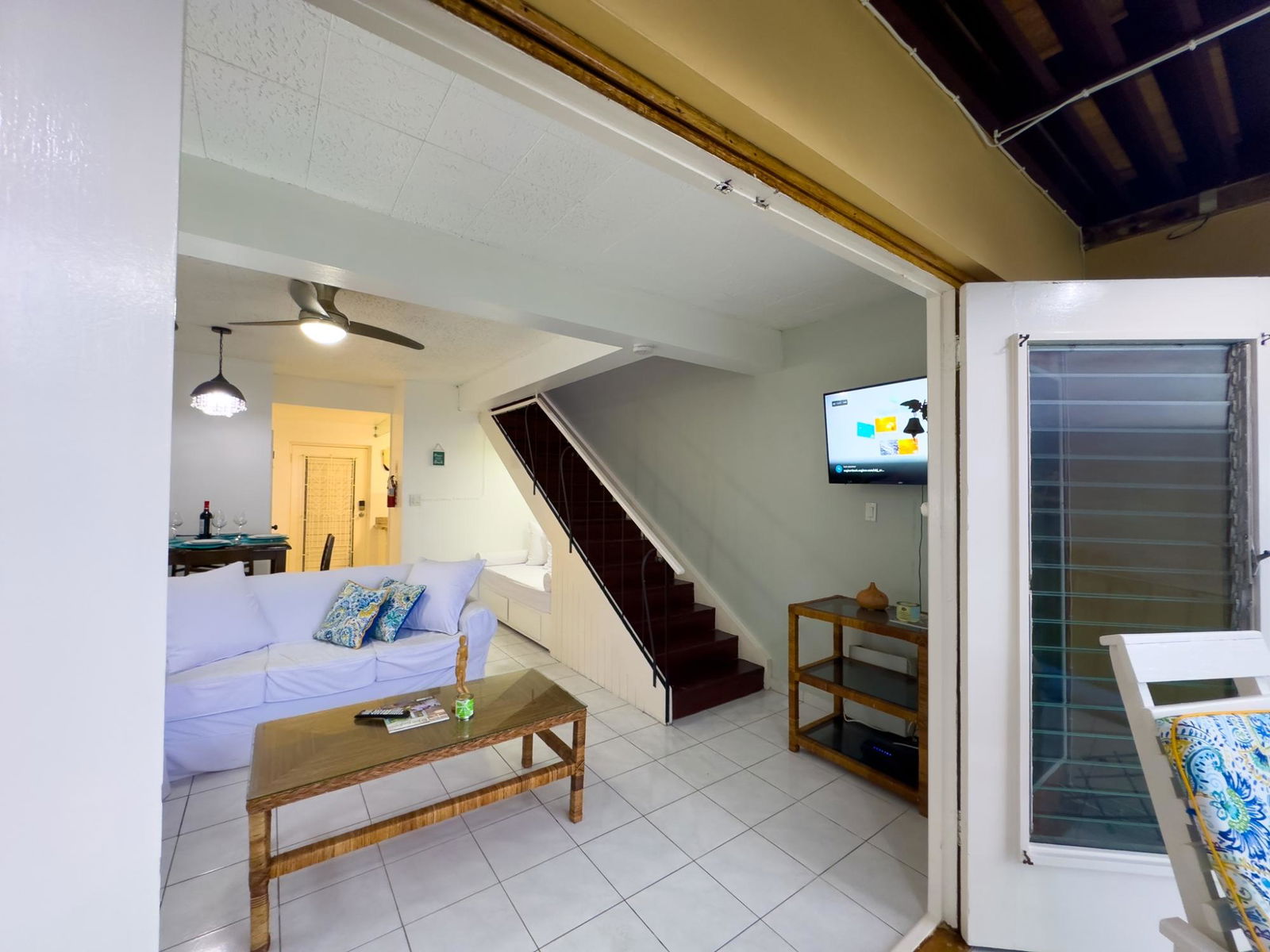 Ninth image of 424- Main Street in Ocho Rios, St. Ann, Jamaica - property is For Rent