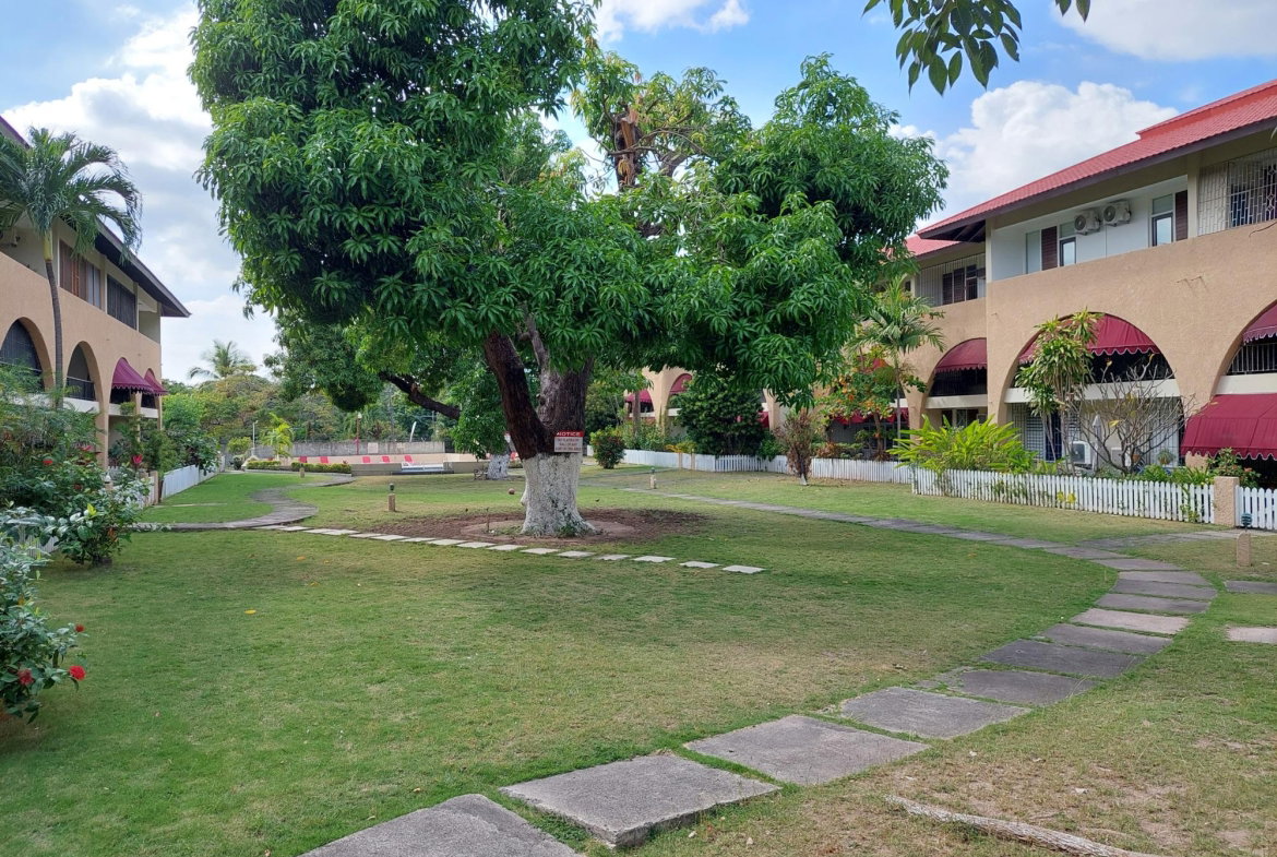 Sixth image of 25-60 Hope Road in Kingston 6, St. Andrew, Jamaica - property is For Sale