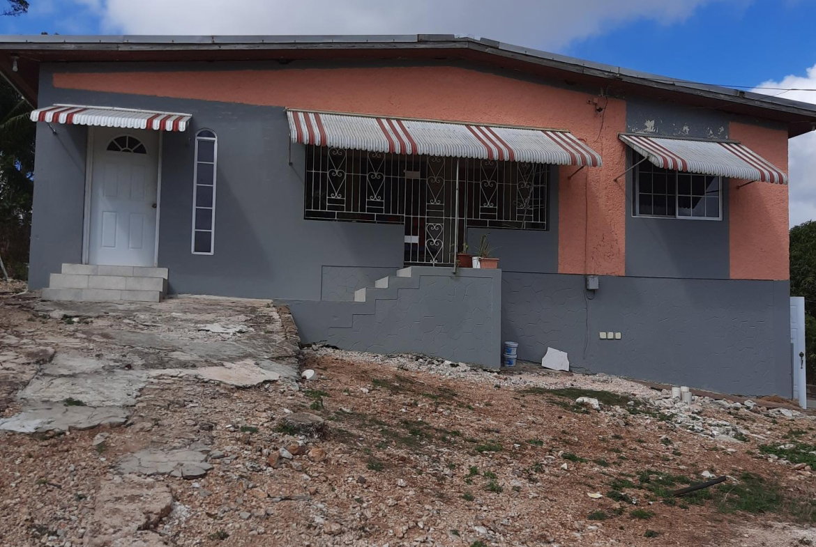 Second image of Kyora, Georges Valley in Mandeville, Manchester, Jamaica - property is For Rent