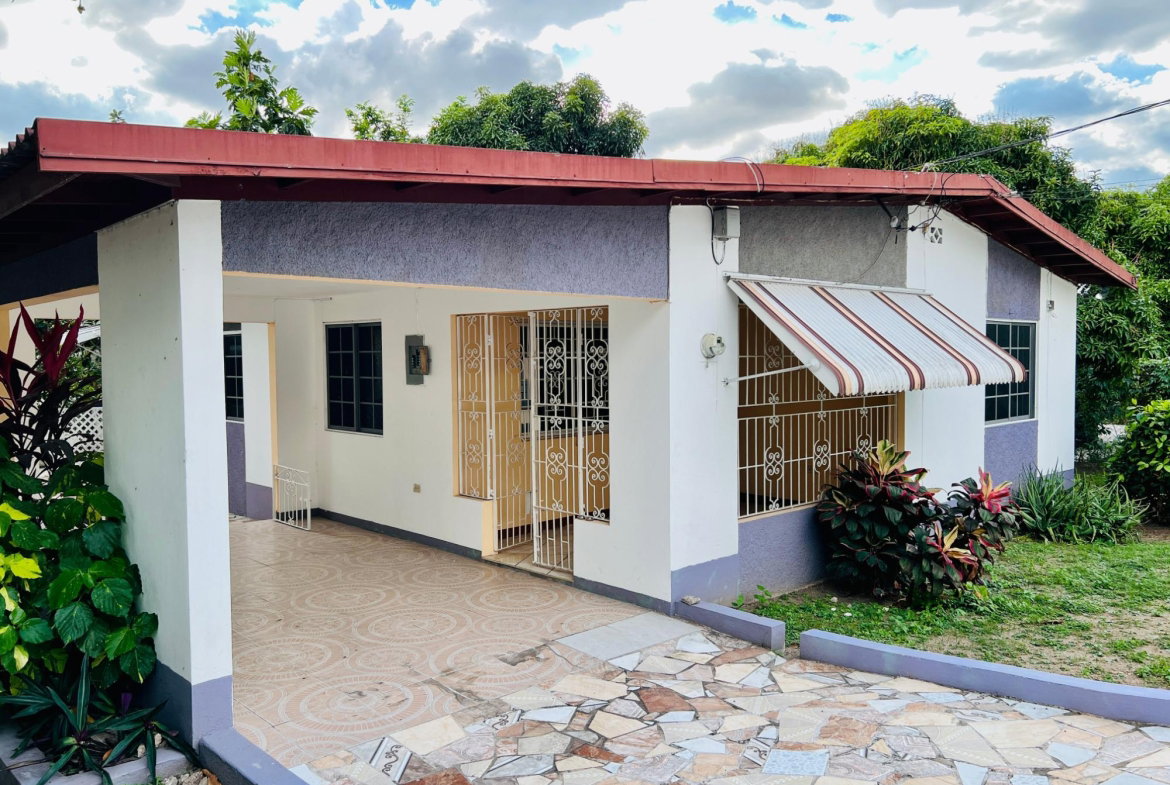 Second image of 9 Red Hills Terrace in Kingston 20, St. Andrew, Jamaica - property is For Rent