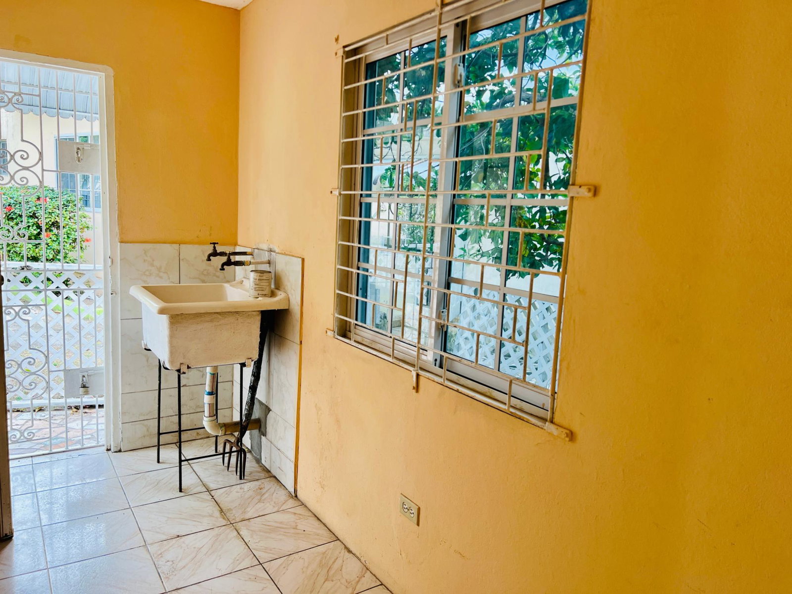 Eleventh image of 9 Red Hills Terrace in Kingston 20, St. Andrew, Jamaica - property is For Rent