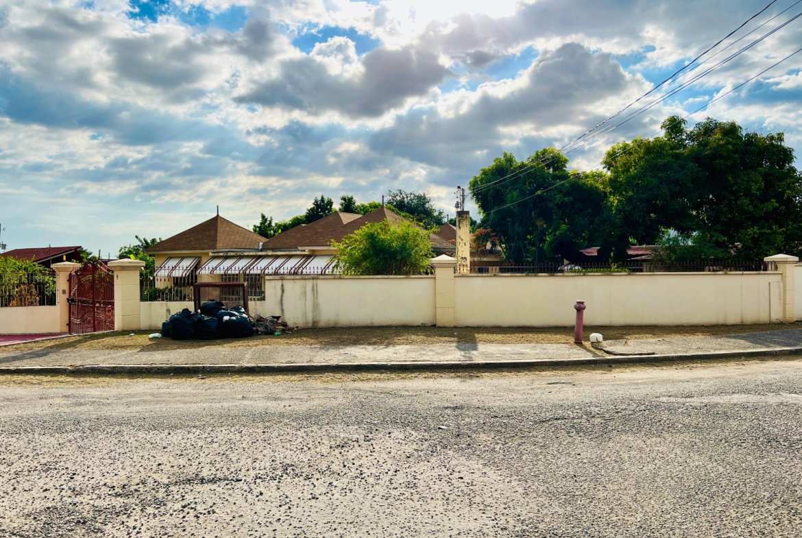 Twelfth image of 9 Red Hills Terrace in Kingston 20, St. Andrew, Jamaica - property is For Rent