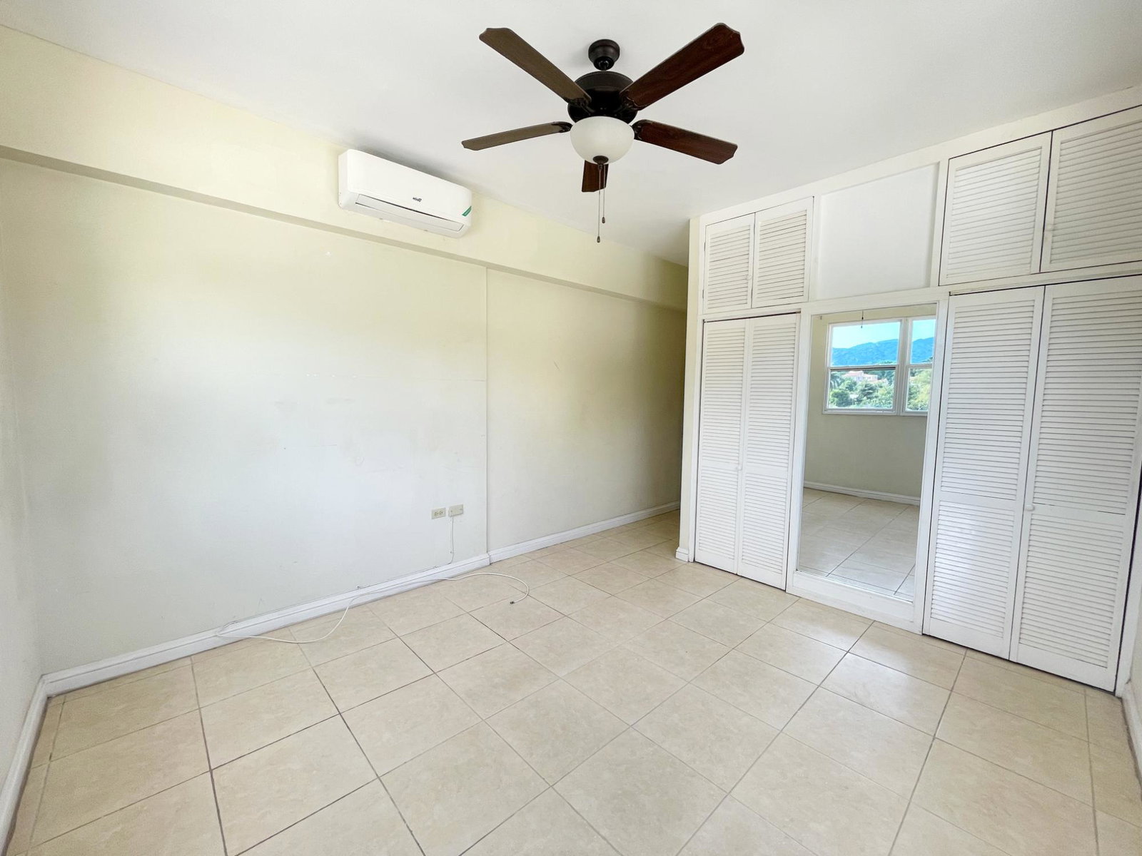 Ninth image of B17-5 Graham Heights in Kingston 8, St. Andrew, Jamaica - property is For Rent