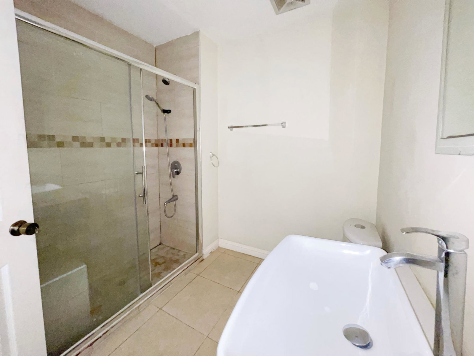Tenth image of B17-5 Graham Heights in Kingston 8, St. Andrew, Jamaica - property is For Rent