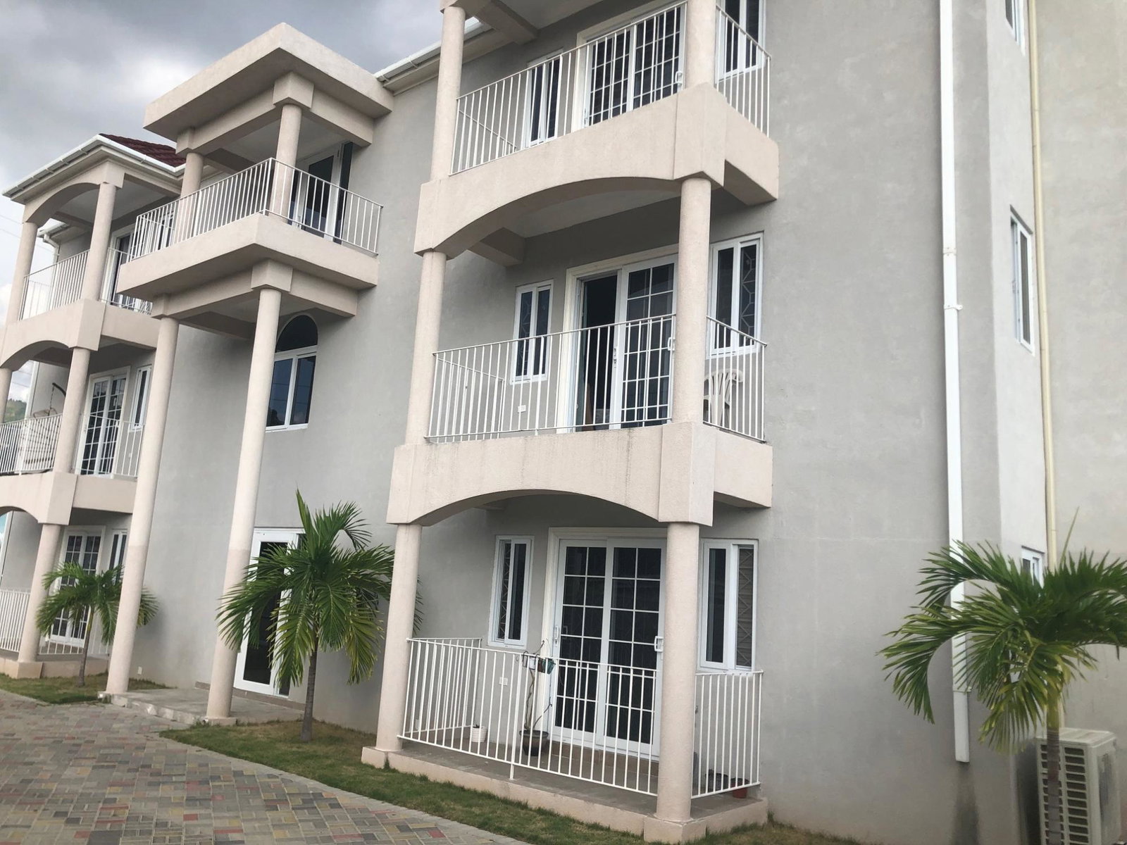 Third image of Apt 5-15 Halifax Ave Kgn 6 in Kingston 6, St. Andrew, Jamaica - property is For Rent