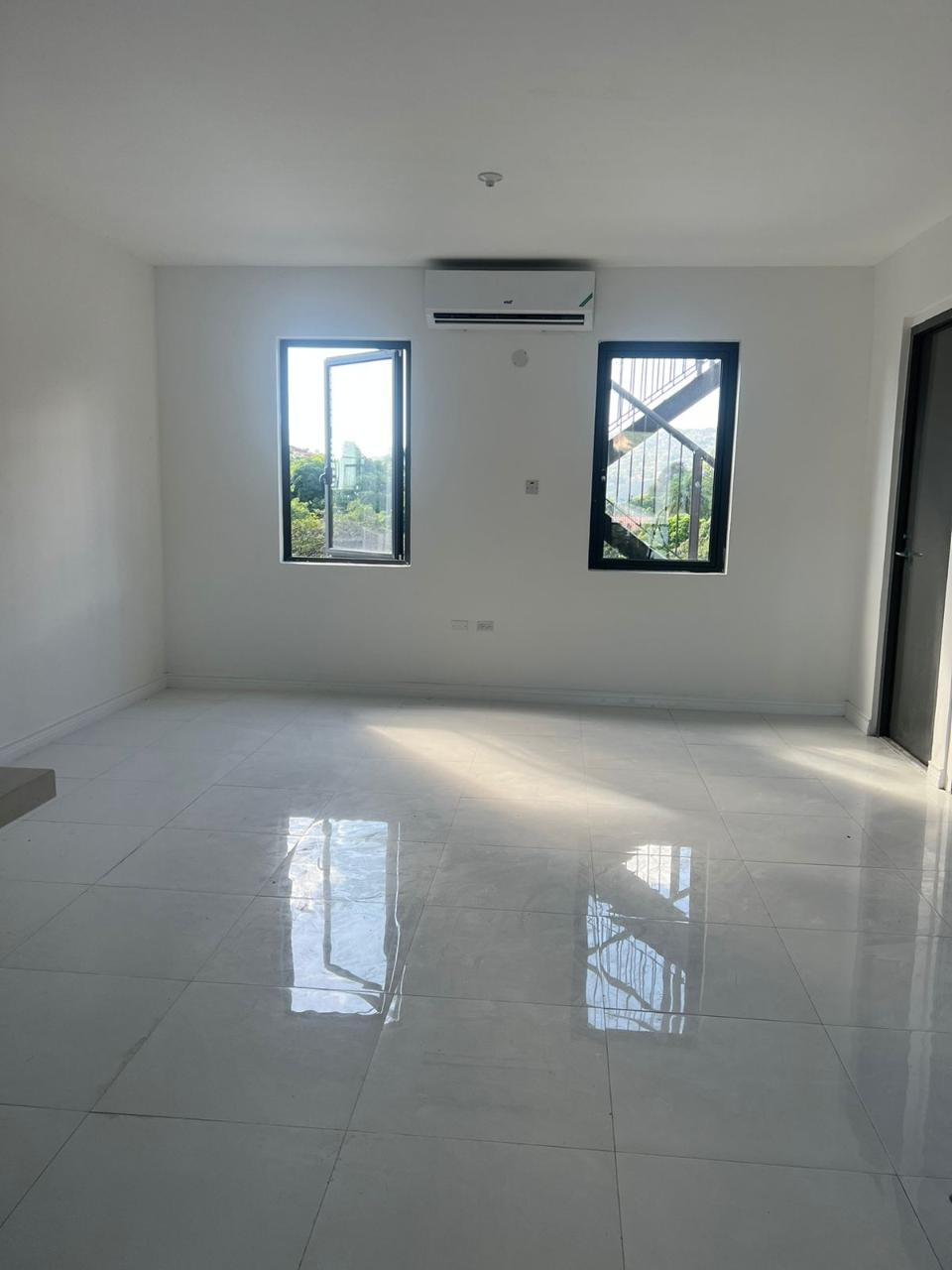 Fifth image of 11-42 Grosvenor Terrace in Kingston 8, St. Andrew, Jamaica - property is For Rent