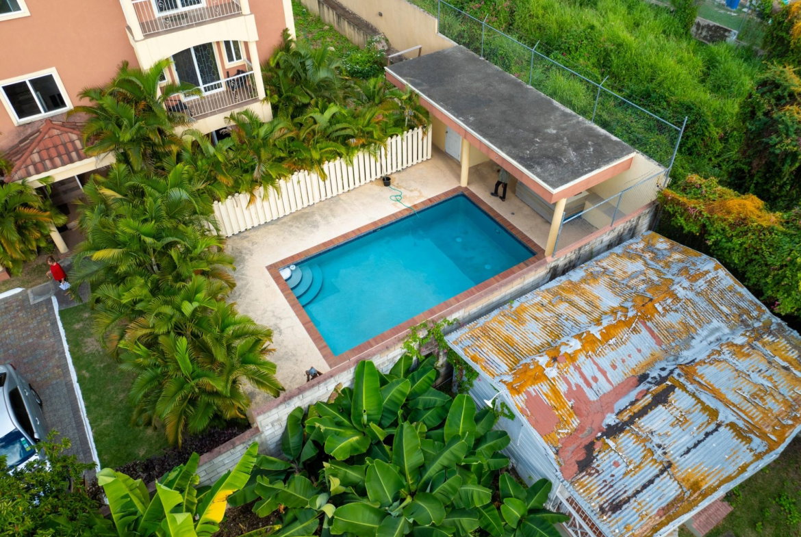 Eighth image of 11-3 University Crescent in Kingston 6, St. Andrew, Jamaica - property is For Sale