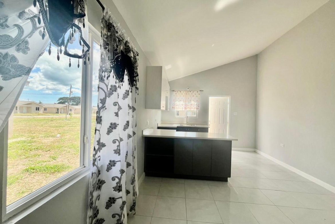 Twelfth image of 415 Julie Crescent, Whim Esta in Old Harbour, St. Catherine, Jamaica - property is For Rent