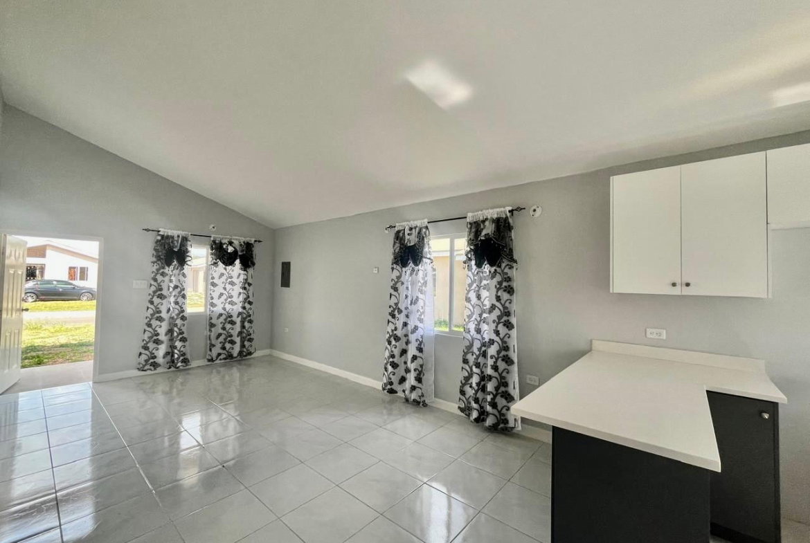 Thirteenth image of 415 Julie Crescent, Whim Esta in Old Harbour, St. Catherine, Jamaica - property is For Rent