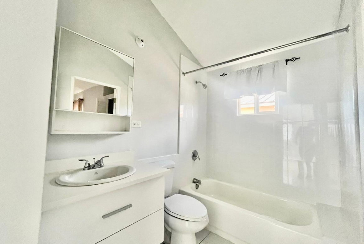 Nineteenth image of 415 Julie Crescent, Whim Esta in Old Harbour, St. Catherine, Jamaica - property is For Rent
