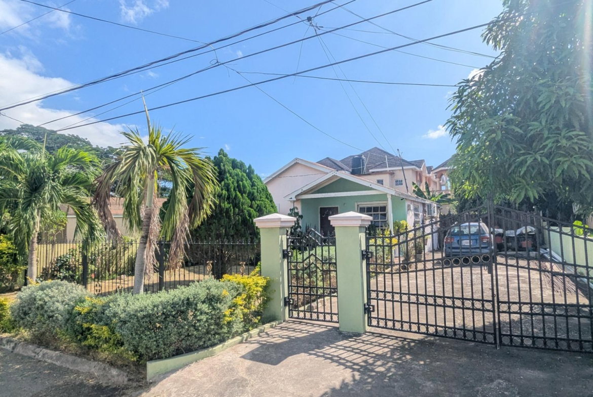 First image of Magil Palms in MAGIL PALMS, St. Catherine, Jamaica - property is For Sale