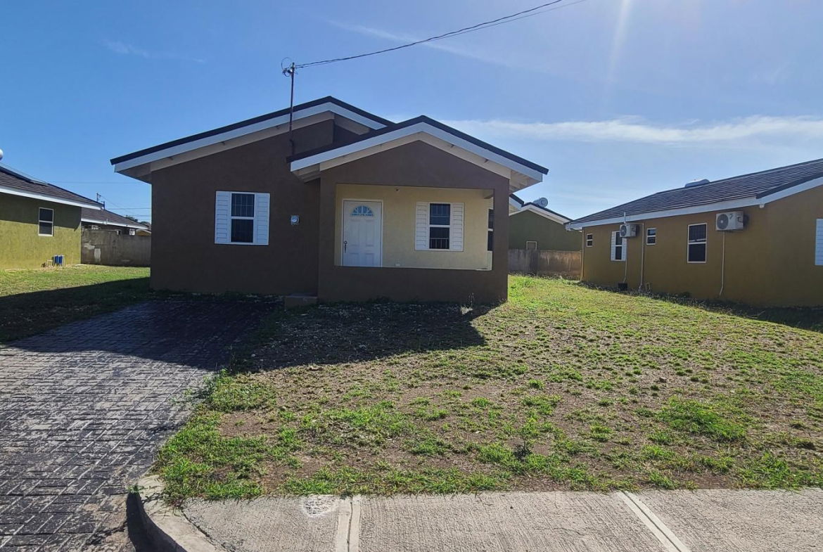 Fourth image of 194- Colbeck Manor Phase 2 St. in Old Harbour, St. Catherine, Jamaica - property is For Rent