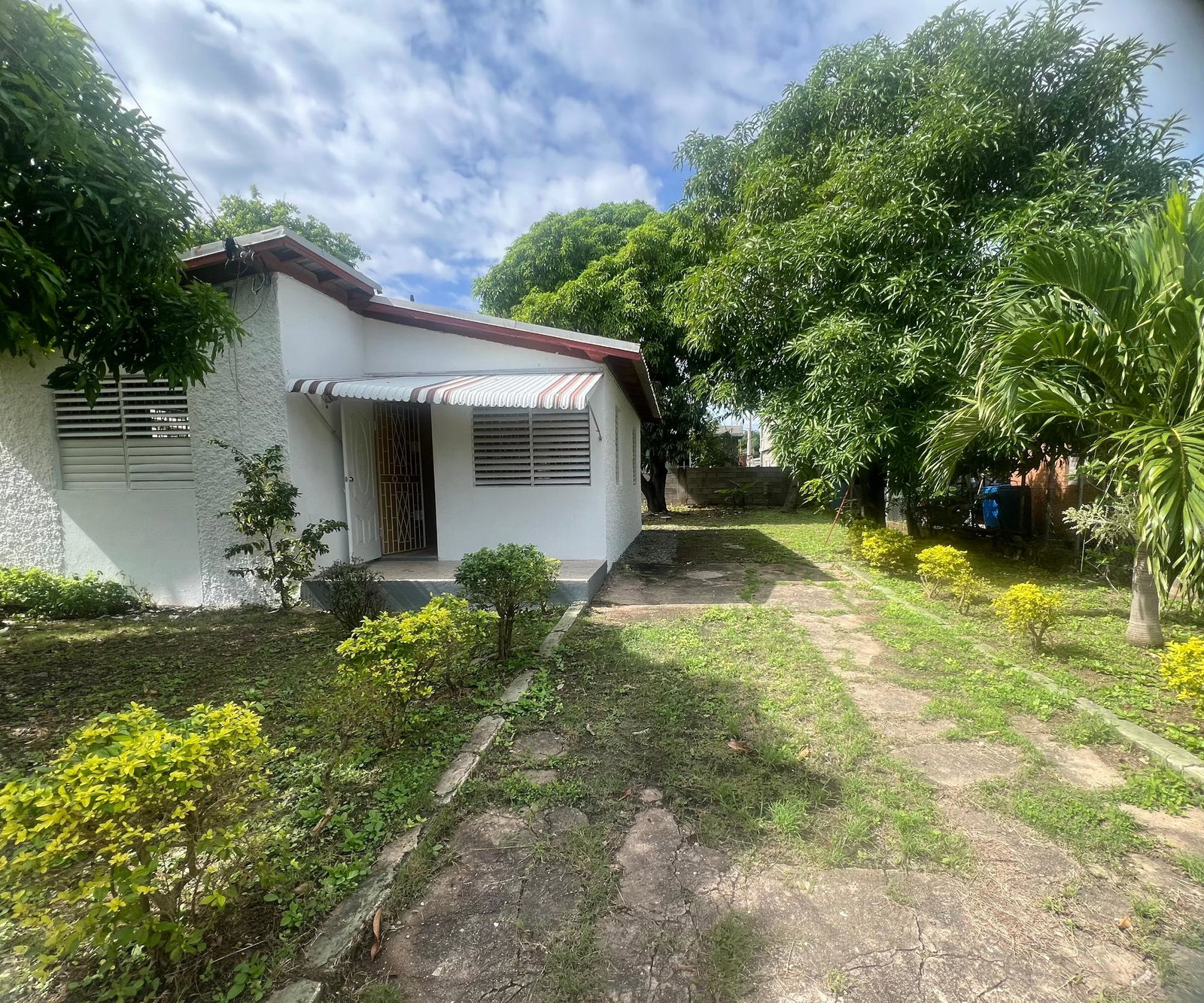 First image of 105 Ridgewood Avenue in Nightingale Grove, St. Catherine, Jamaica - property is For Rent