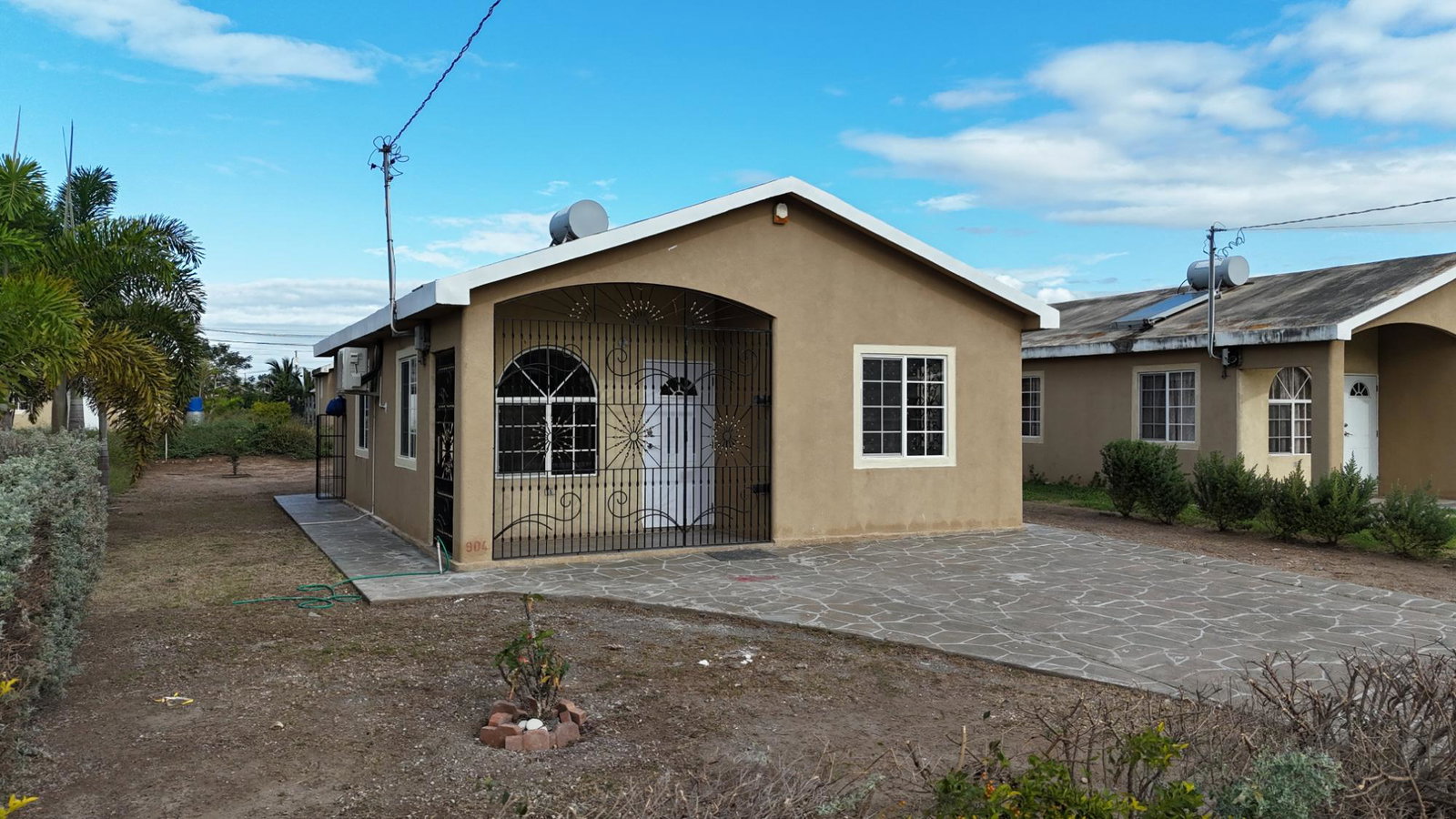 Second image of 904 56 Lagoon Avenue, Phoenix in Phoenix Park, St. Catherine, Jamaica - property is For Rent