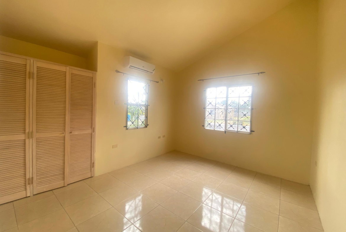 Fifth image of 904 56 Lagoon Avenue, Phoenix in Phoenix Park, St. Catherine, Jamaica - property is For Rent