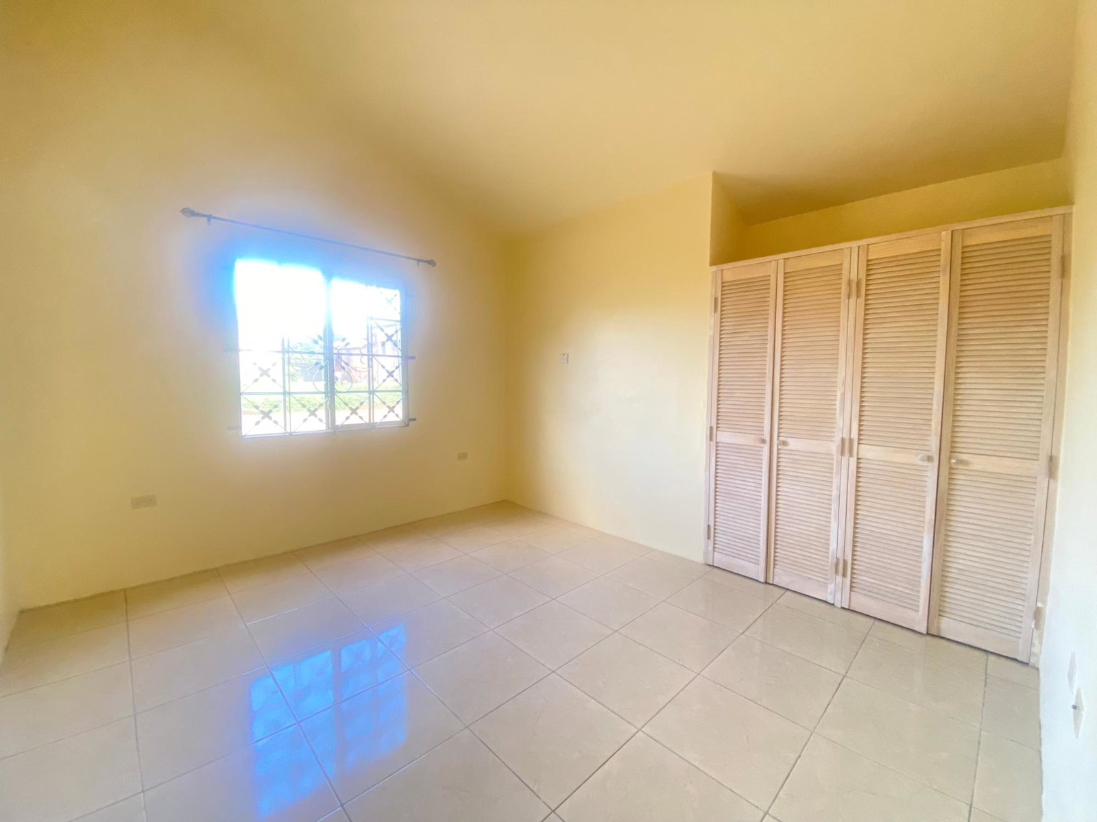 Sixth image of 904 56 Lagoon Avenue, Phoenix in Phoenix Park, St. Catherine, Jamaica - property is For Rent
