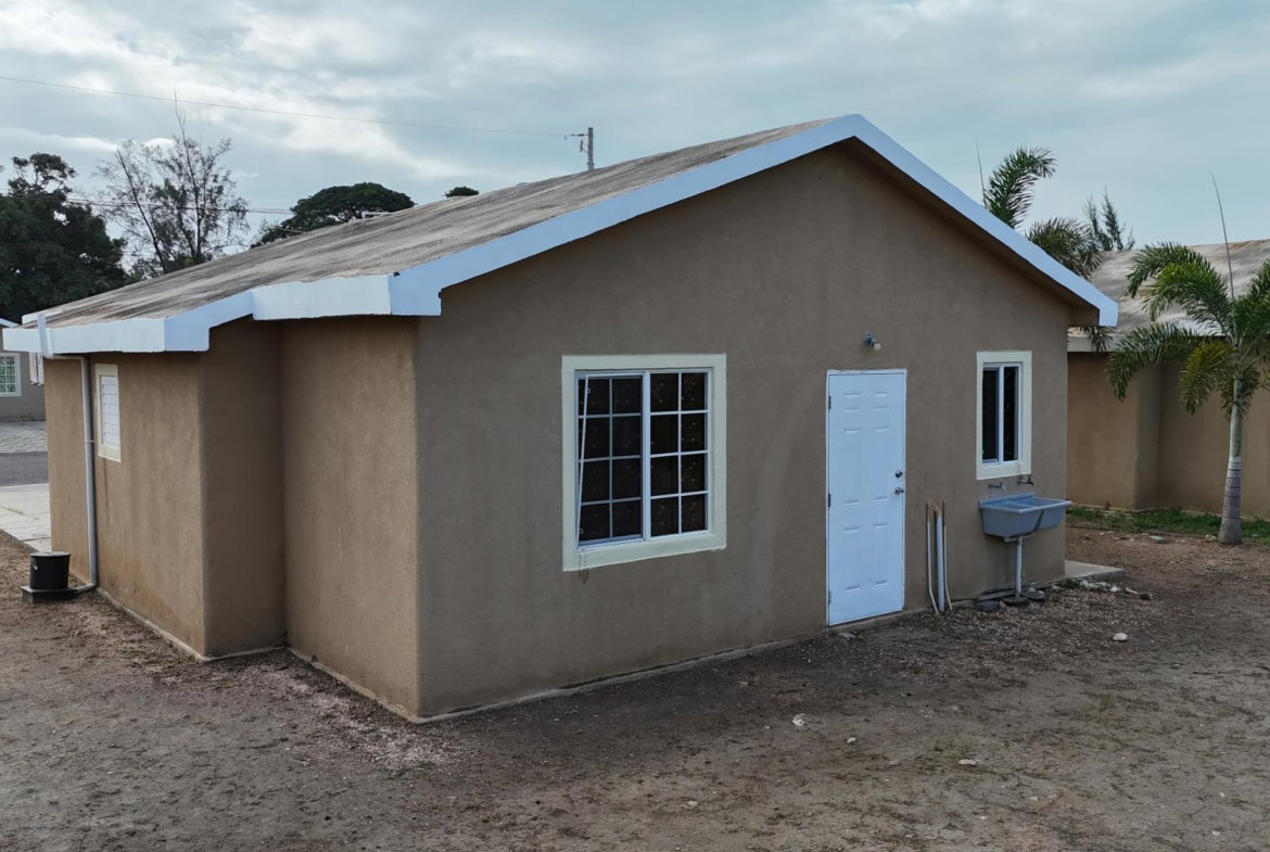 Seventh image of 904 56 Lagoon Avenue, Phoenix in Phoenix Park, St. Catherine, Jamaica - property is For Rent